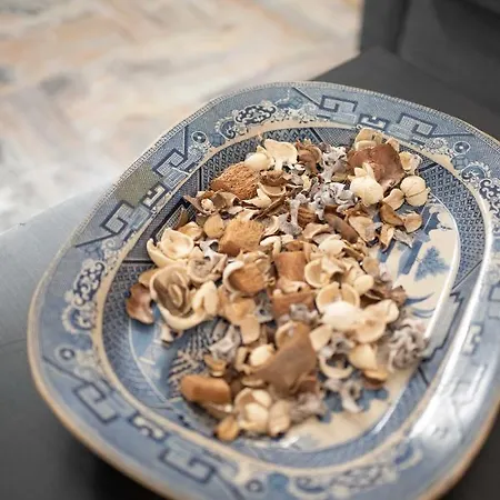 I Due Balconcini By Dimorra * נאפולי